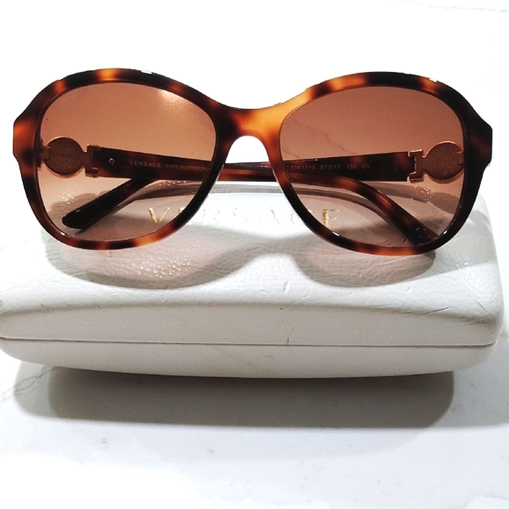VERSACE Brown Sunglasses with Tortoiseshell Frame With Case